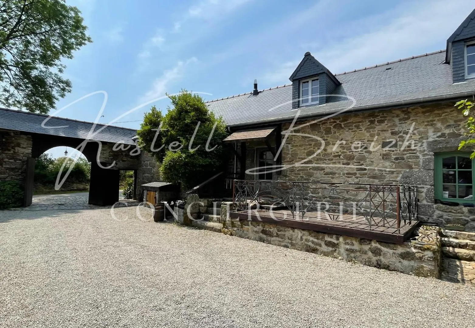 Holiday home Le Cocon Du Manoir De Kerollivier Villa Saint-Gilles-Pligeaux